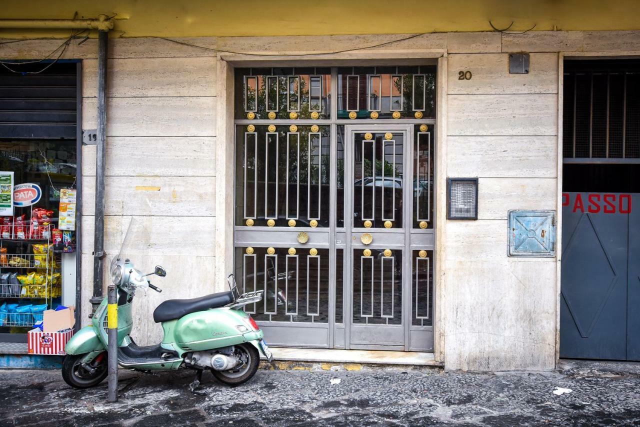La Casa Di Sassa Leilighet Napoli Eksteriør bilde